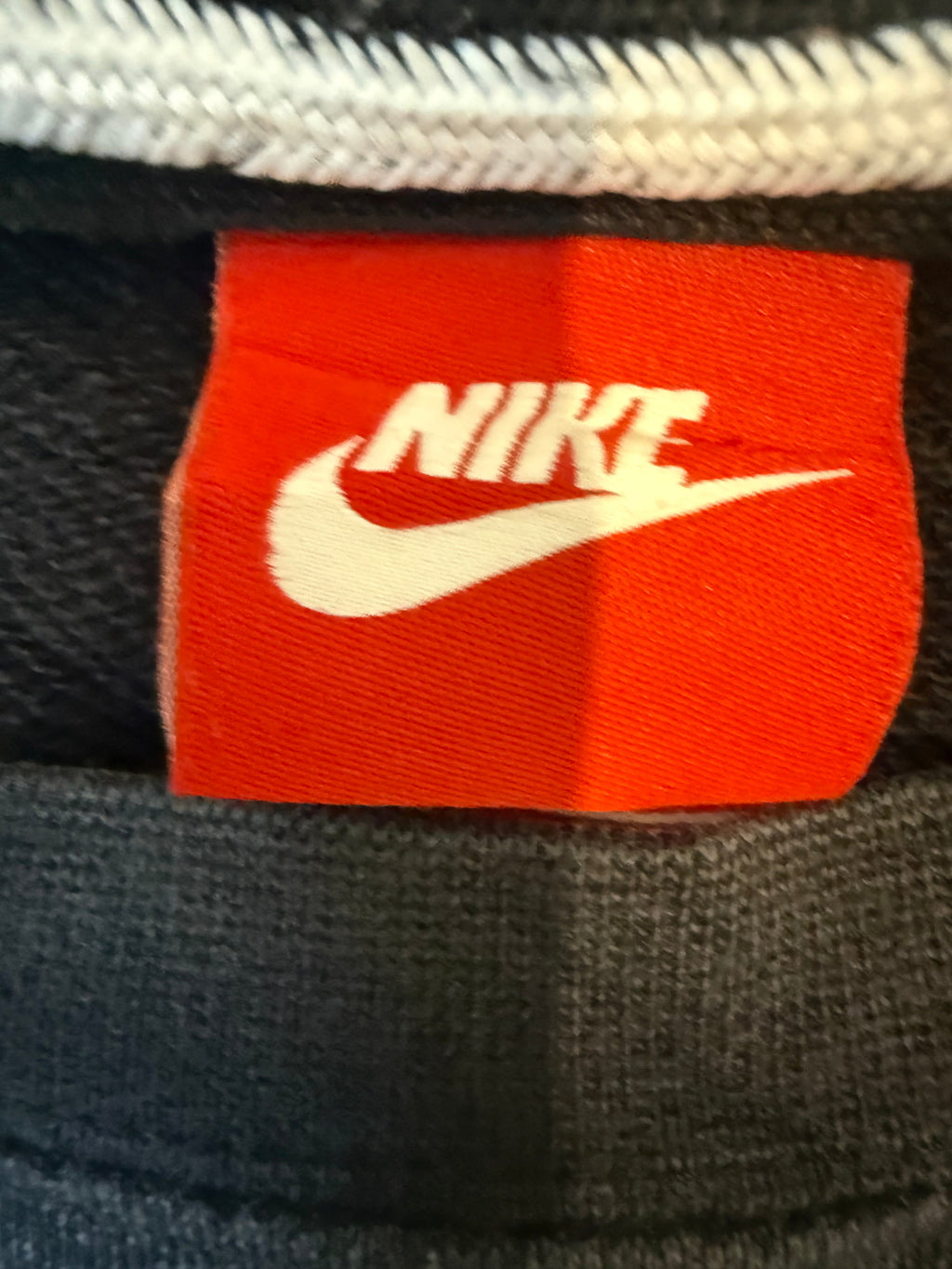 Nike Charcoal Dark Grey Crewneck Sweatshirt /Jumper